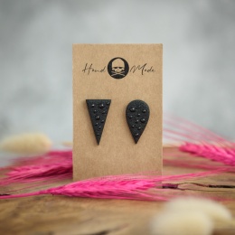 Kolczyki Nie Do Pary - czarne